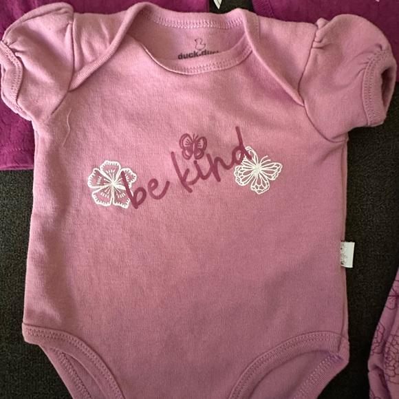 4 Piece Set Duck Duck Goose Babygirl Outfit 0-3mo - Picture 4 of 5